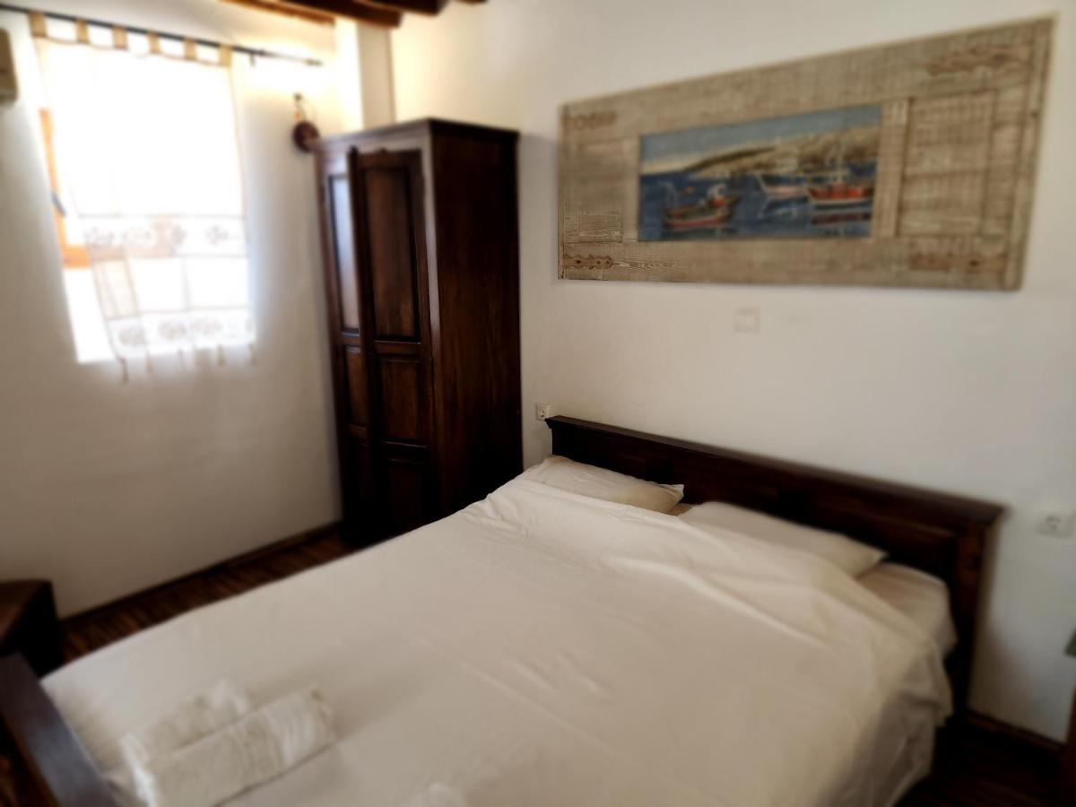 Lindos Boutique - Adults Only Apartamento Exterior foto