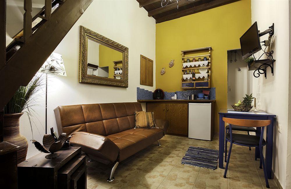 Lindos Boutique - Adults Only Apartamento Exterior foto