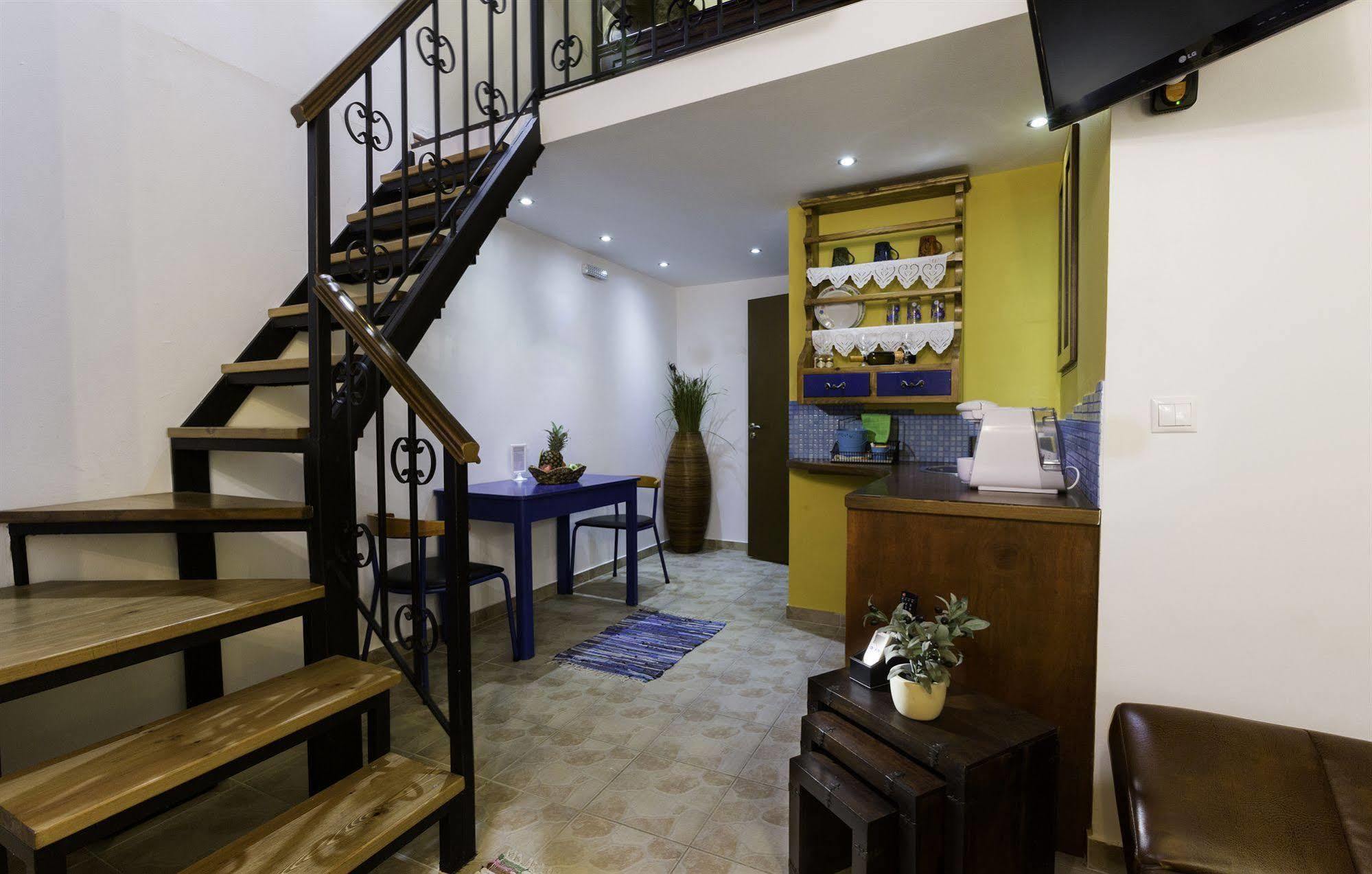 Lindos Boutique - Adults Only Apartamento Exterior foto